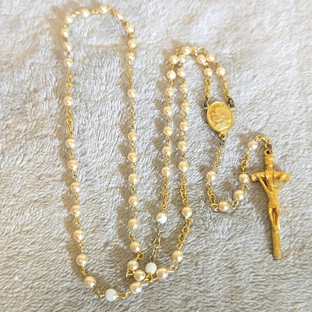 #548 Gold and Pearl Rosary Necklace 17 Inches